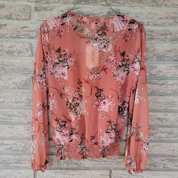 Pink Floral Chiffon Blouse - Picture 4 of 10